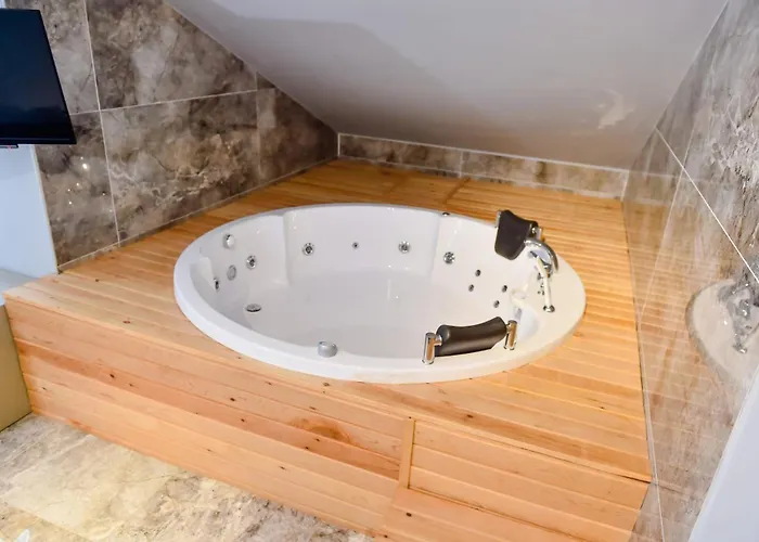 L Olivia 2 Вилла *